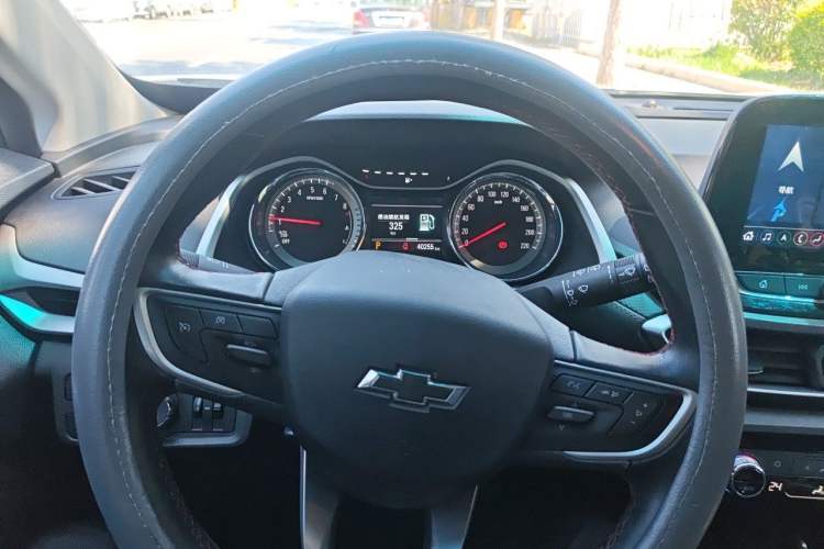 Used Chevrolet Orlando 2020 Light Hybrid Redline 530T Automatic Enjoyment Edition (5+2 Models) Steering Wheel