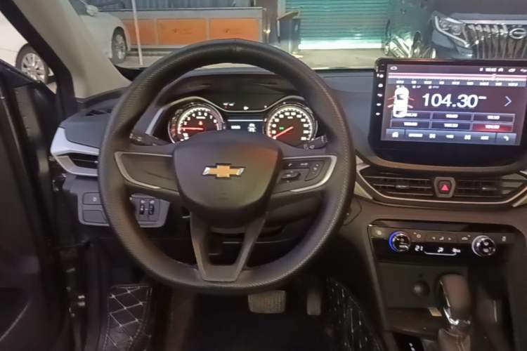 Used Chevrolet Orlando 2020 Mild Hybrid 530T Automatic Enjoyment Edition (5+2 Models) Steering Wheel