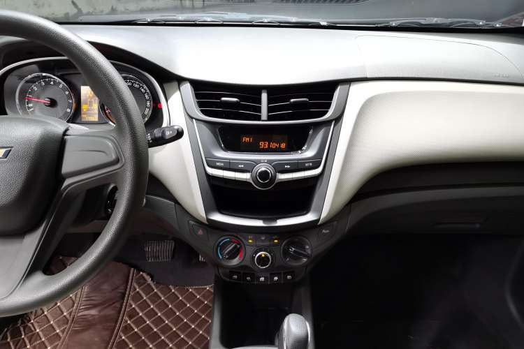 Used Chevrolet Sail 2018 Sail 3 1.3L AMT Ideal Edition Audio And AC Panel