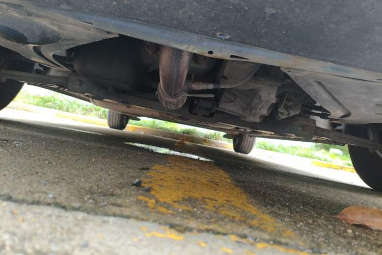 Used Chevrolet Sail 2010 Sedan 1.2L Manual Fashion Edition Chassis Front