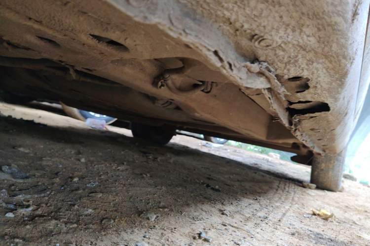 Used Chevrolet Sail 2010 Sedan 1.2L Manual Warm Edition Chassis Front Left