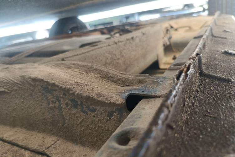Used Chevrolet Sail 2010 Sedan 1.4L Manual Ideal Edition Chassis Front Left