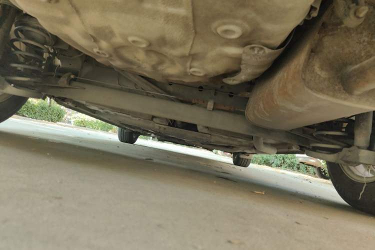 Used Chevrolet Sail 2010 Sedan 1.2L Manual Fashion Edition Chassis Rear