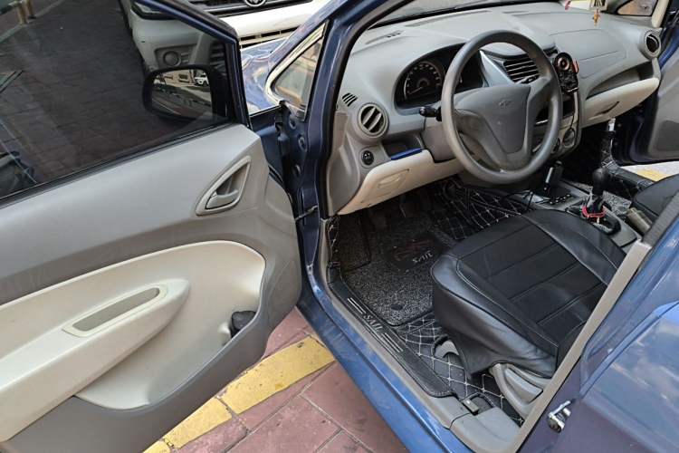 Used Chevrolet Sail 2010 Sedan 1.2L Manual Warm Edition Driver Seat