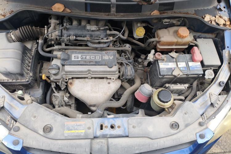 Used Chevrolet Sail 2010 Sedan 1.2L Manual Fashion Edition Engine Bay