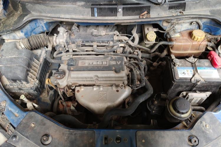 Used Chevrolet Sail 2010 Sedan 1.2L Manual Warm Edition Engine Bay