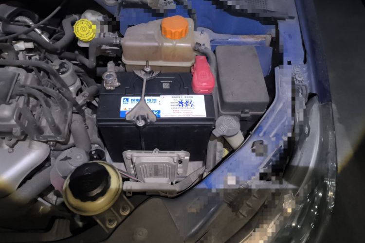 Used Chevrolet Sail 2010 Sedan 1.2L Manual Fashion Edition Engine Bay Left