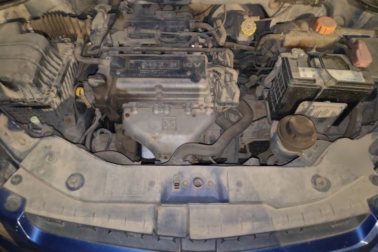 Used Chevrolet Sail 2010 Sedan 1.2L Manual Fashion Edition Engine Bay