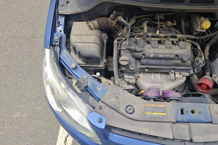 Used Chevrolet Sail 2010 Sedan 1.4L Manual Enjoyment Edition Engine Bay Right
