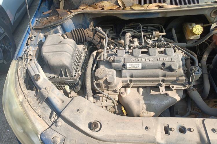 Used Chevrolet Sail 2010 Sedan 1.4L Manual Ideal Edition Engine Bay Right