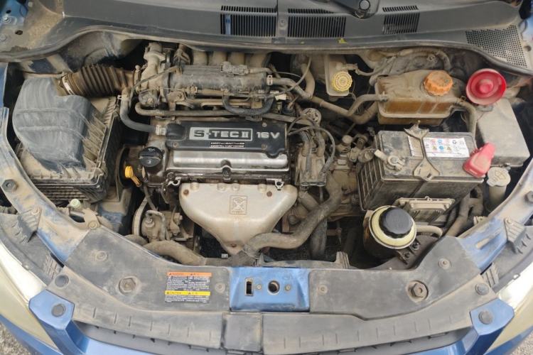 Used Chevrolet Sail 2010 Sedan 1.2L Manual Warm Edition Engine Bay