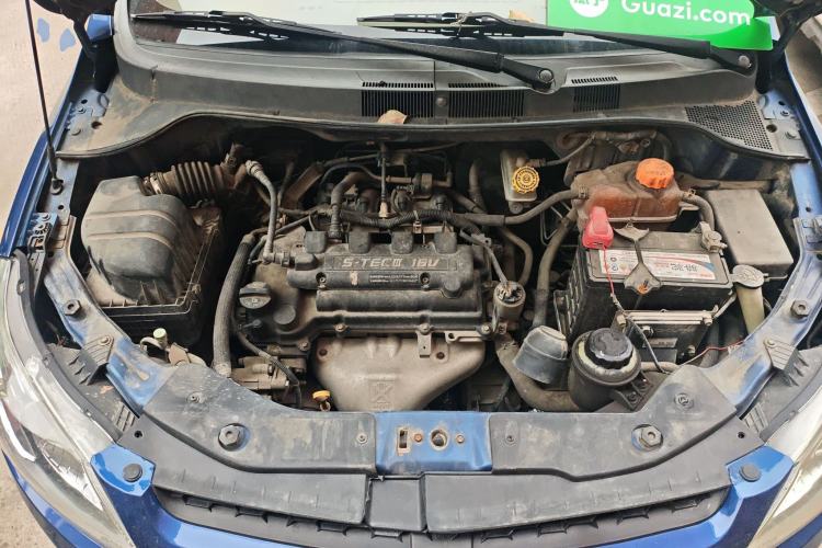 Used Chevrolet Sail 2010 Sedan 1.4L Manual Ideal Edition Engine Bay
