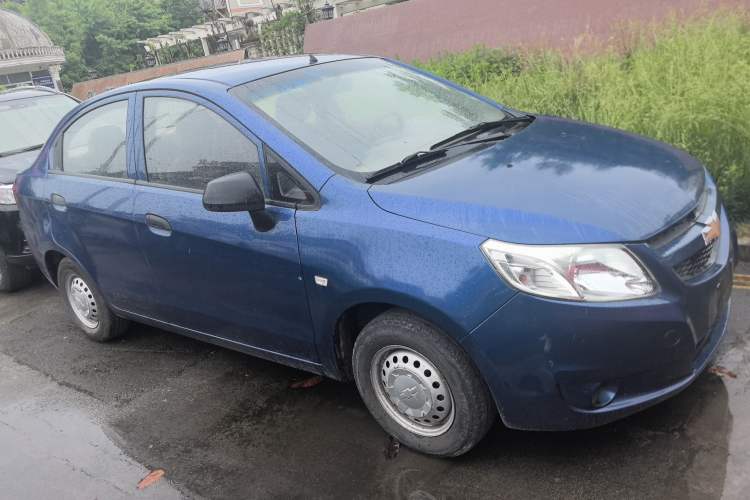 Used Chevrolet Sail 2010 Sedan 1.2L Manual Fashion Edition Exterior 2
