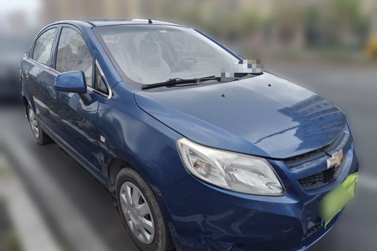 Used Chevrolet Sail 2010 Sedan 1.4L AMT Excellence Edition Front Right 45 Deg