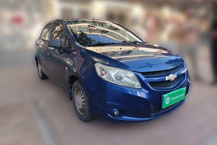 Used Chevrolet Sail 2010 Sedan 1.2L Manual Warm Edition Front Right 45 Deg