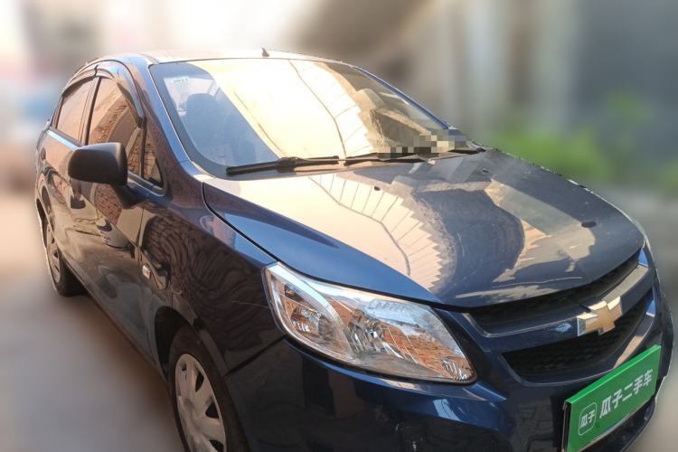 Used Chevrolet Sail 2010 Sedan 1.4L Manual Ideal Edition Front Right 45 Deg