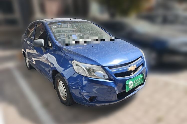 Used Chevrolet Sail 2010 Sedan 1.2L Manual Fashion Edition Front Right 45 Deg