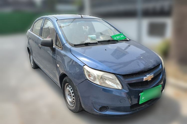 Used Chevrolet Sail 2010 Sedan 1.2L Manual Fashion Edition Front Right 45 Deg