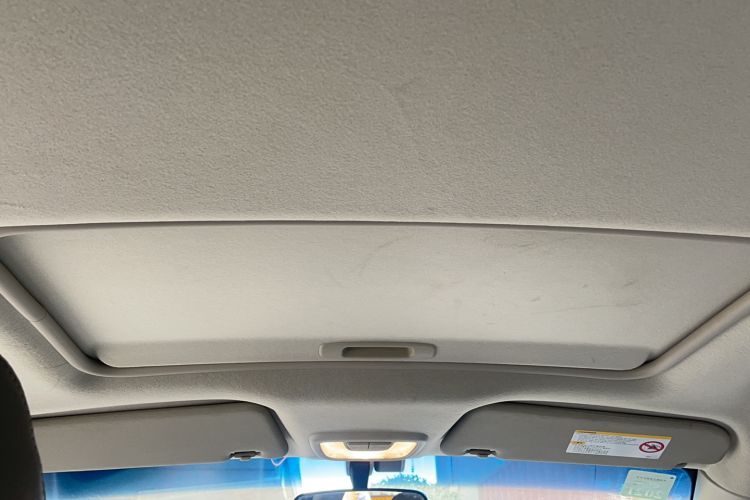 Used Chevrolet Sail 2010 Sedan 1.4L AMT Excellence Edition Headliner