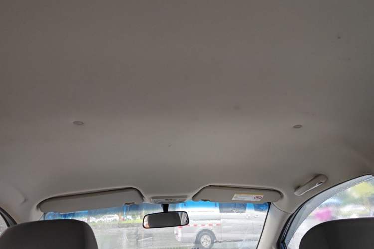 Used Chevrolet Sail 2010 Sedan 1.2L Manual Fashion Edition Headliner