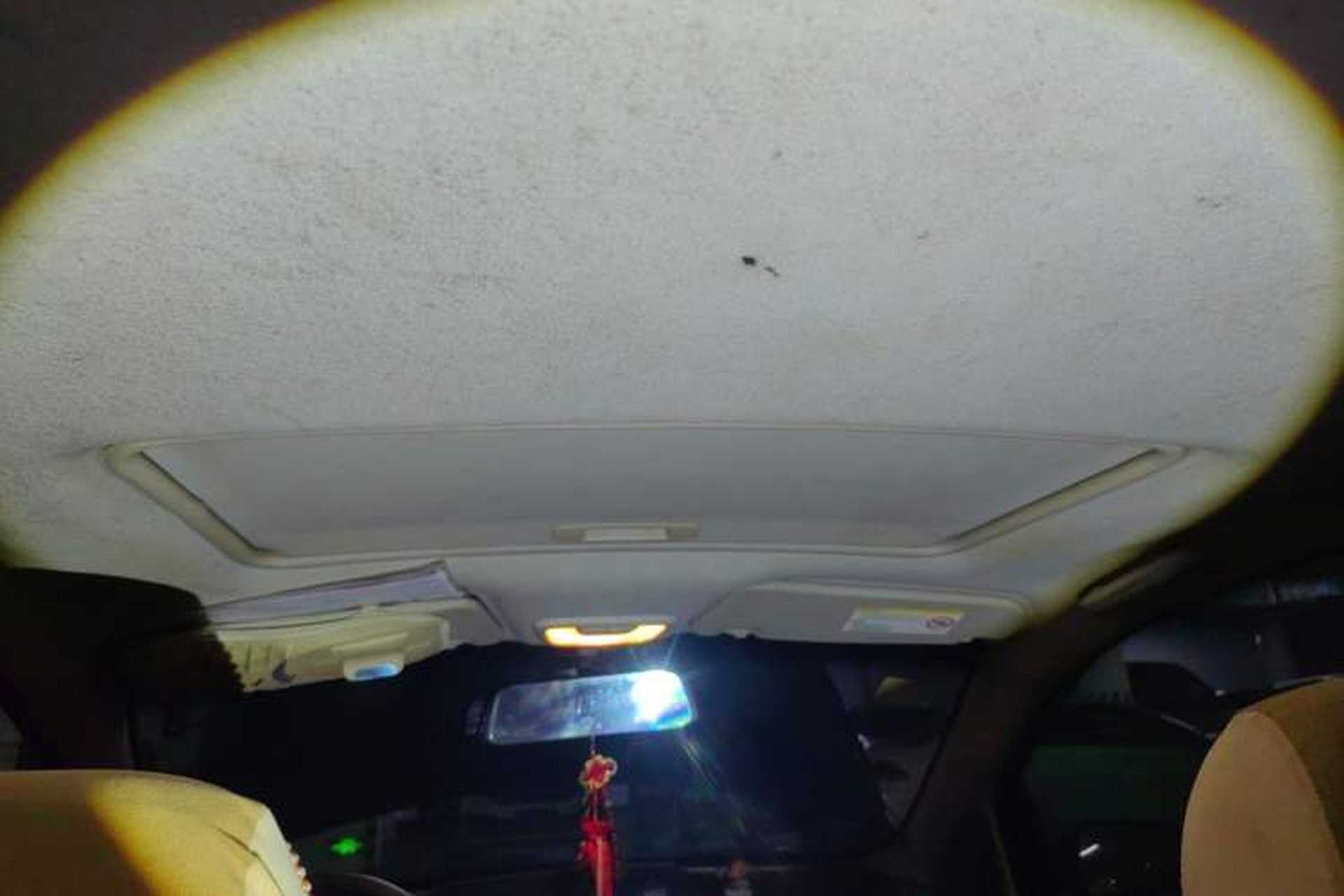 Used Chevrolet Sail 2010 Sedan 1.4L Manual Enjoyment Edition Headliner