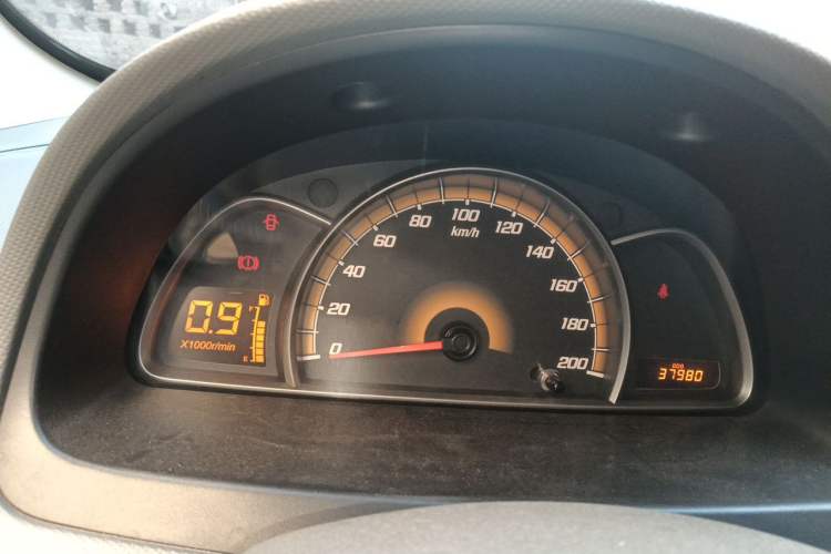 Used Chevrolet Sail 2010 Sedan 1.4L Manual Ideal Edition Instrument Cluster