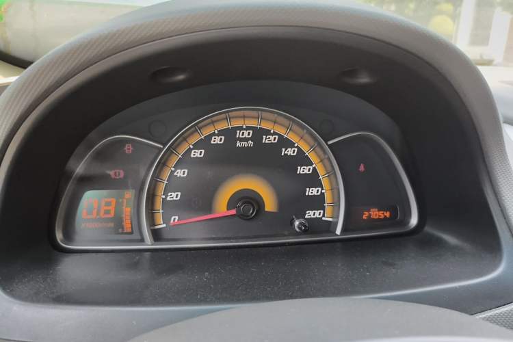 Used Chevrolet Sail 2010 Sedan 1.2L Manual Fashion Edition Instrument Cluster