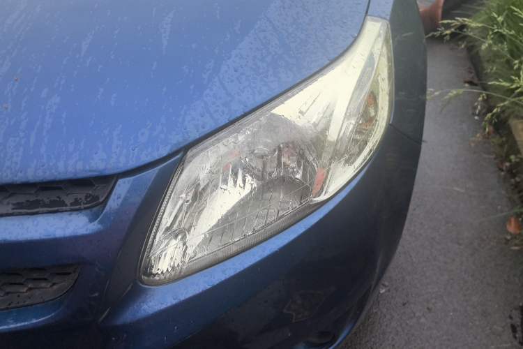 Used Chevrolet Sail 2010 Sedan 1.2L Manual Fashion Edition Left Front Headlight
