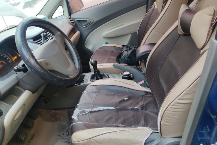 Used Chevrolet Sail 2010 Sedan 1.2L Manual Warm Edition Left Front Seat