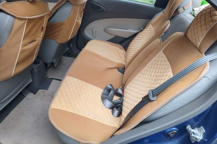 Used Chevrolet Sail 2010 Sedan 1.2L Manual Fashion Edition Left Rear Seat