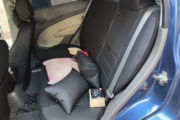 Used Chevrolet Sail 2010 Sedan 1.2L Manual Warm Edition Left Rear Seat