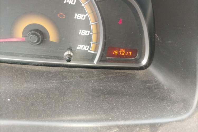 Used Chevrolet Sail 2010 Sedan 1.2L Manual Warm Edition Odometer Close Up