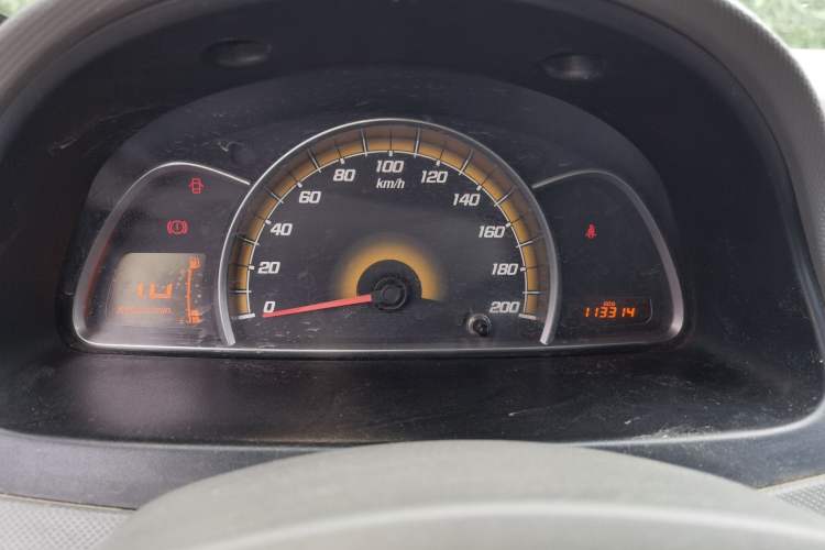 Used Chevrolet Sail 2010 Sedan 1.2L Manual Warm Edition Odometer Close Up