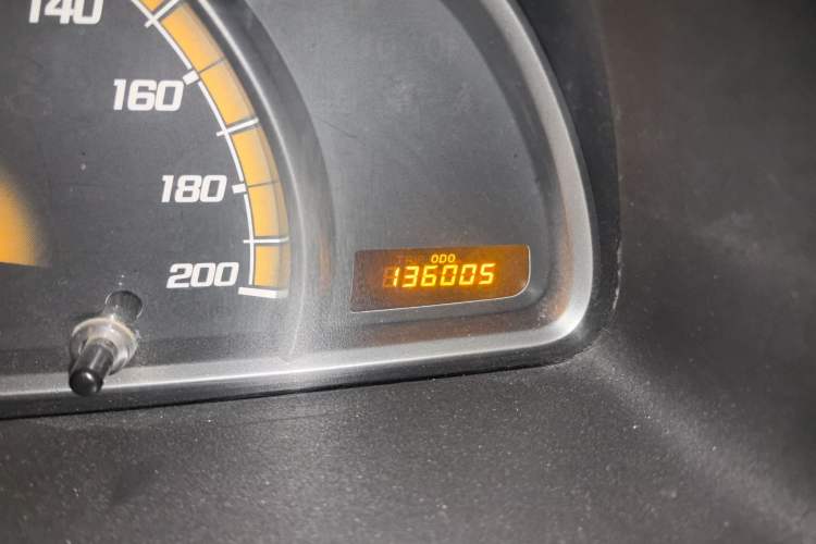 Used Chevrolet Sail 2010 Sedan 1.4L Manual Enjoyment Edition Odometer Close Up