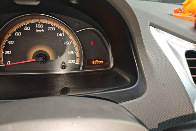 Used Chevrolet Sail 2010 Sedan 1.4L Manual Ideal Edition Odometer Close Up