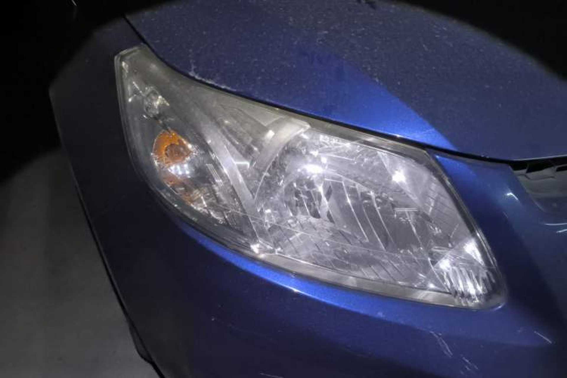 Used Chevrolet Sail 2010 Sedan 1.2L Manual Fashion Edition Right Front Headlight