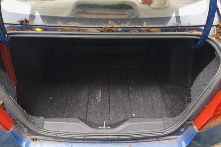 Used Chevrolet Sail 2010 Sedan 1.2L Manual Fashion Edition Trunk