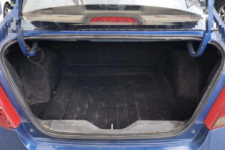 Used Chevrolet Sail 2010 Sedan 1.2L Manual Warm Edition Trunk