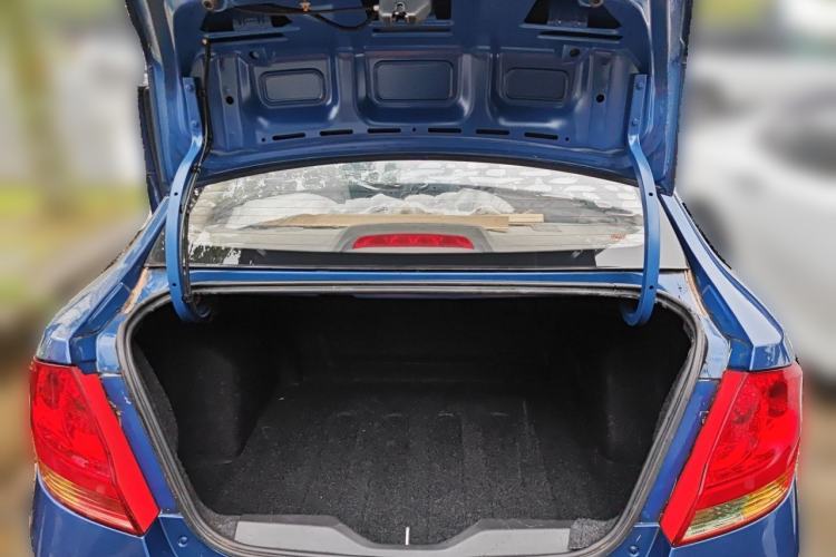 Used Chevrolet Sail 2010 Sedan 1.2L Manual Fashion Edition Trunk