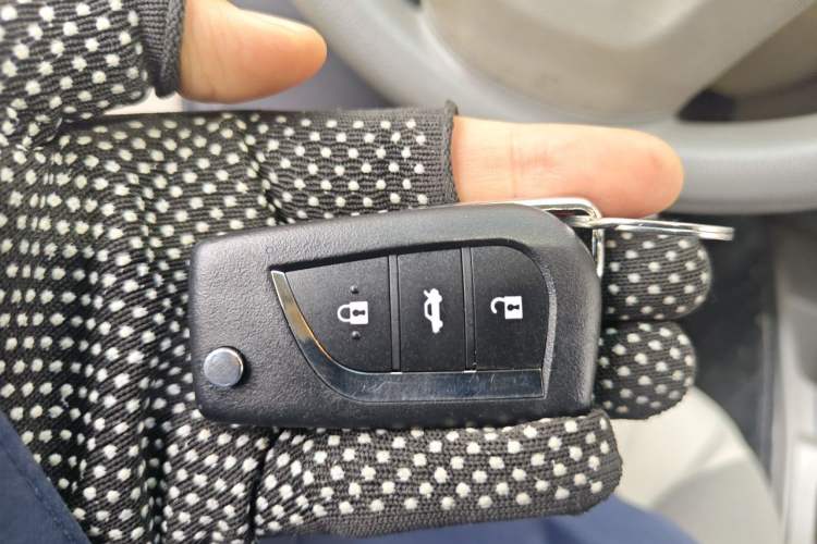 Used Chevrolet Sail 2010 Sedan 1.4L Manual Enjoyment Edition Vehicle Key