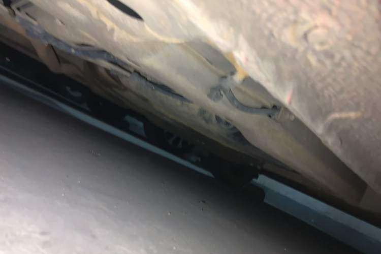 Used Chevrolet Sail 2010 Sedan 1.2L Manual Warm Edition Chassis Front Left