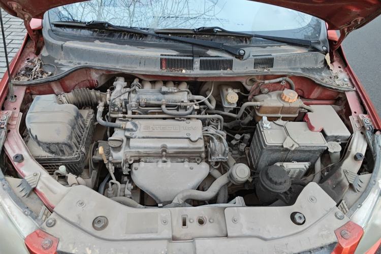 Used Chevrolet Sail 2010 Sedan 1.2L Manual Warm Edition Engine Bay