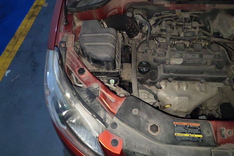 Used Chevrolet Sail 2010 Sedan 1.4L Manual Ideal Edition Engine Bay Right