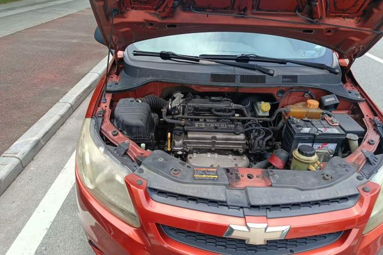 Used Chevrolet Sail 2010 Hatchback 1.2L Manual Warm Edition Engine Bay Right