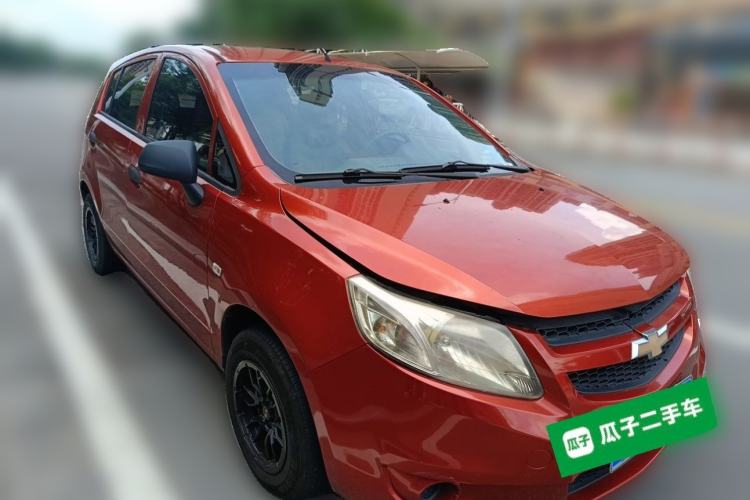 Used Chevrolet Sail 2010 Hatchback 1.2L Manual Warm Edition Front Right 45 Deg