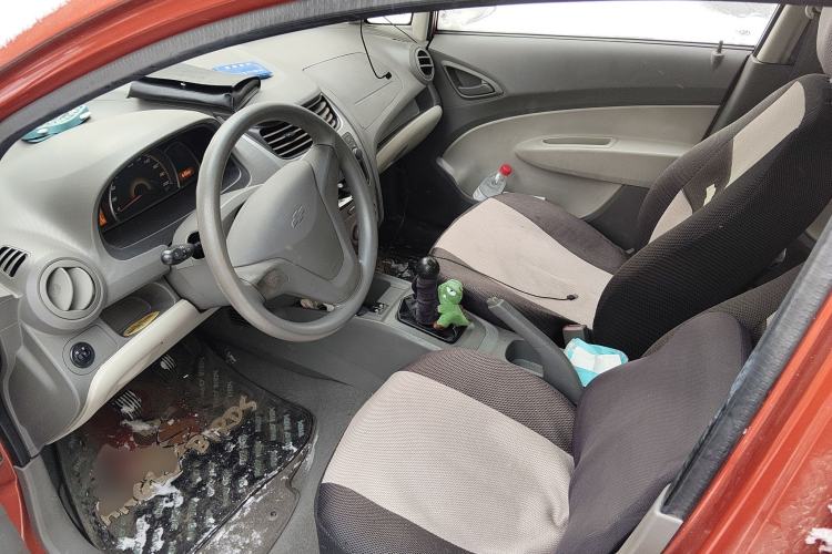 Used Chevrolet Sail 2010 Sedan 1.2L Manual Ideal Edition Left Front Seat
