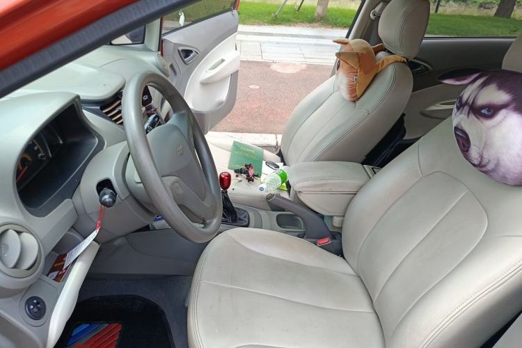 Used Chevrolet Sail 2010 Hatchback 1.2L Manual Warm Edition Left Front Seat