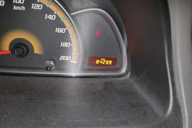 Used Chevrolet Sail 2010 Sedan 1.4L Manual Ideal Edition Odometer Close Up