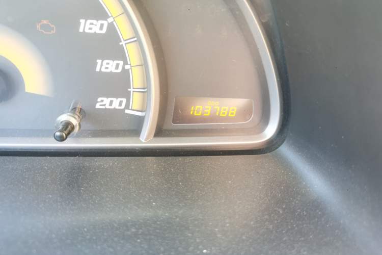 Used Chevrolet Sail 2010 Sedan 1.2L Manual Fashion Edition Odometer Close Up