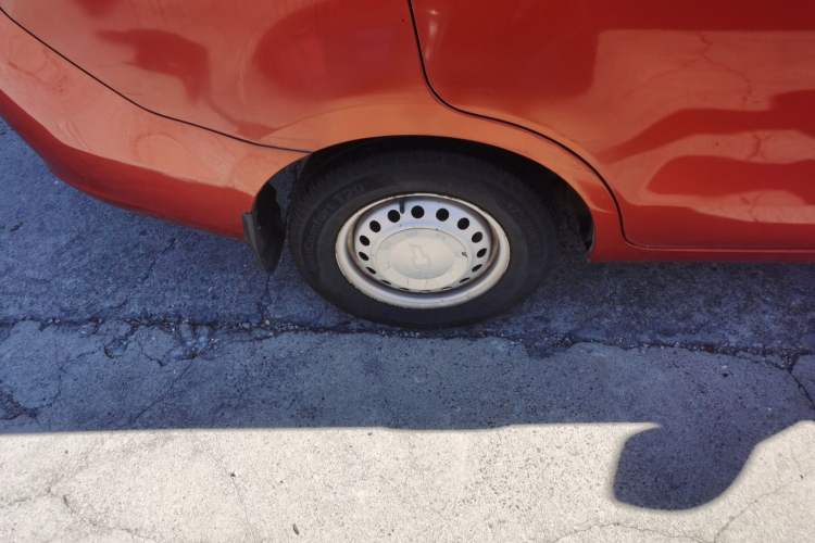 Used Chevrolet Sail 2010 Sedan 1.2L Manual Fashion Edition Right Rear Wheel Hub